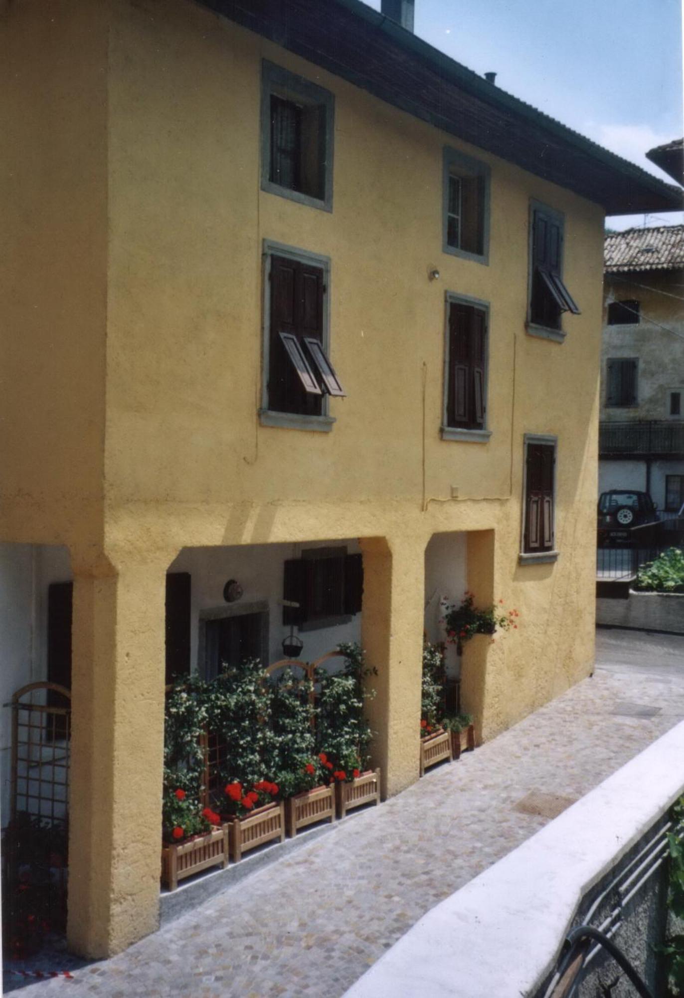 Willa Casa Anna Pieve Di Ledro Zewnętrze zdjęcie